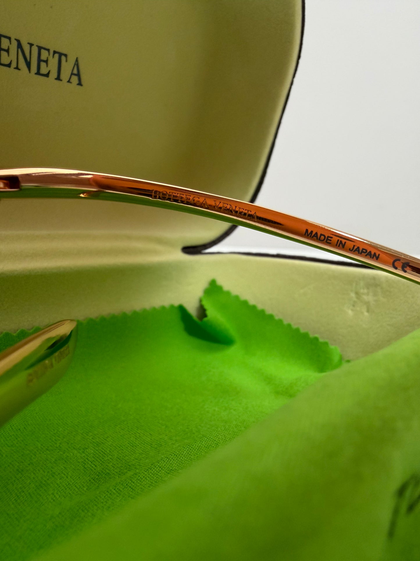 Botte gold lente azzurra